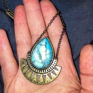 American eagle necklace 2/$20